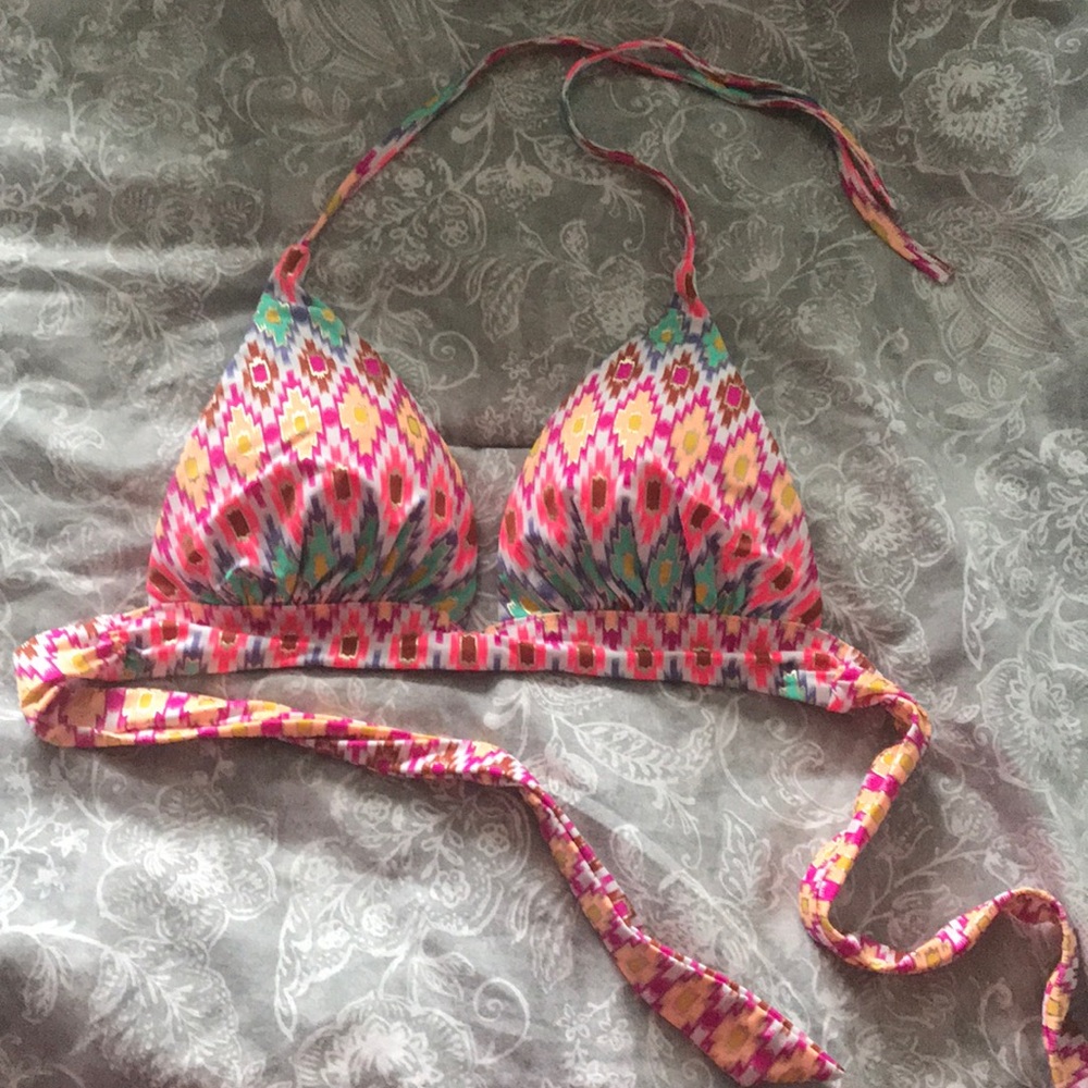 Victoria’s Secret Bathing Suit Top